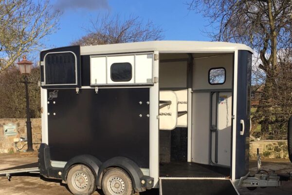 27394982_10204292251543538_68860402_n